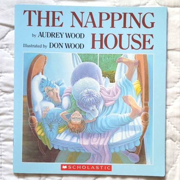 3/$15 🌸 The Napping House - Picture 1 of 8